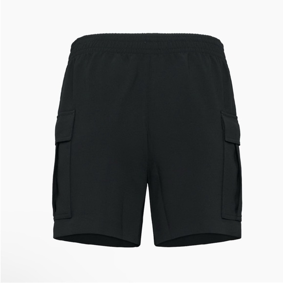 ARITZIA Wilfred Highlight Cargo Short L Large Black Shorts New NWT - Picture 3 of 13